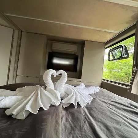 Kl Moselboote - Hausboot Niara