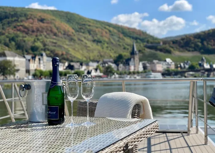 Kl Moselboote - Hausboot Niara Botel Bernkastel-Kues