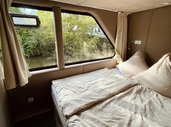 Kl Moselboote - Hausboot Niara Bernkastel-Kues